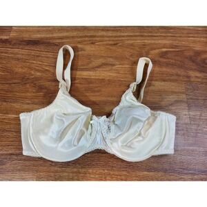 Vintage Bali 2802 Ivory Lace Size 36C Bra